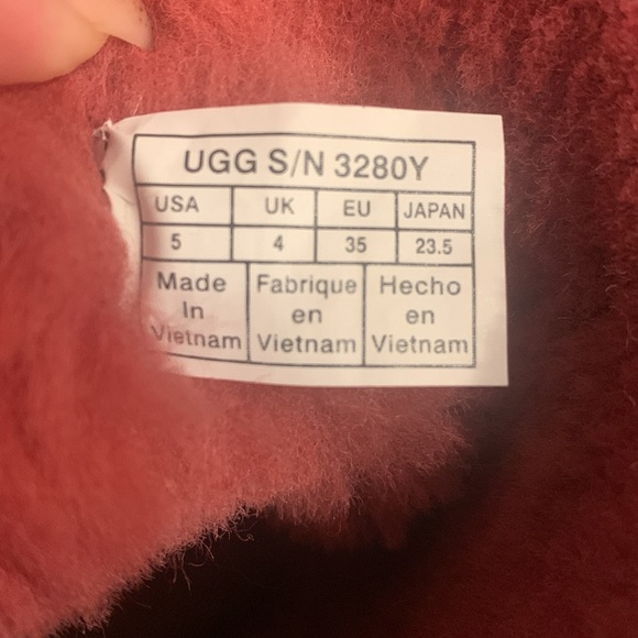 Pink Ugg boots, size 5. Worn a few times. - Picture 4 of 5